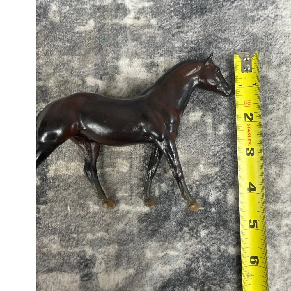 Breyer BMC Walking Horse Dark Brown Pale Leg Nose‎ Blaze Equestrian Figure